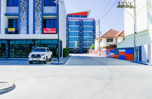 Chiang Rai Hotel | วัน บัดเจท เชียงราย สนามบิน One Budget Hotel Chiangrai Airport