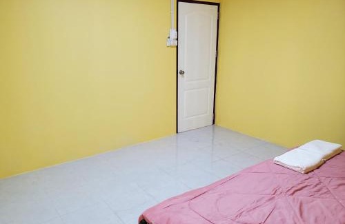 Takhli Ski Chalet | สิงโต รีสอร์ท