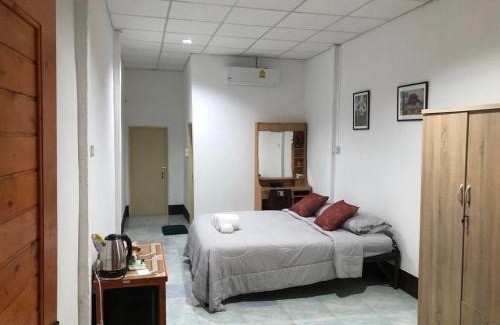 Pa Tan Hotel | ห้องพักรายวันราคาถูกเชียงใหม่