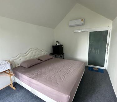 Noen Maprang Resort | อิงผาการ์เด้นวิว รีสอร์ท เนินมะปราง