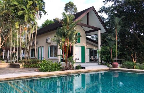 Sam Nak Thong Bed & Breakfast | เกษตรศิริฟาร์ม