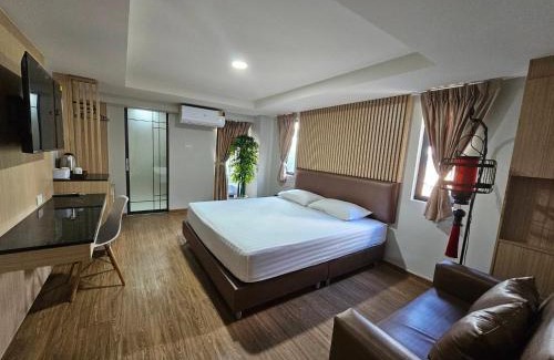 Ratchadaphisek Hotel | โรงแรมเซเว่นรัชดา S7VEN RATCHADA