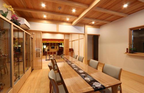 Ome Hotel | うつぼや荘