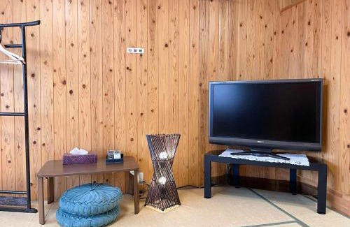 Yunokawa Onsen House | 一棟貸しの宿 松江の里