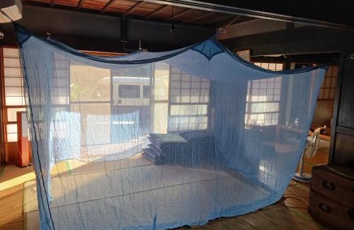 Yokosuka Resort | 佐左衛門（さざえもん）