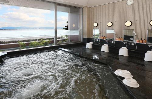 Shimo-sakamoto Hotel | 国家公務員共済組合連合会びわこ保養所（KKRホテルびわこ）