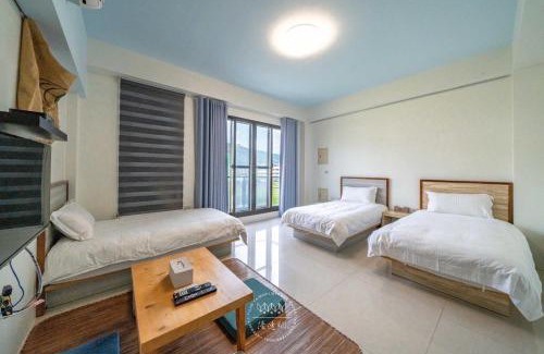 Toucheng House | 寵物友善-無門禁24小時進出-烏石驛站民宿-免費停車