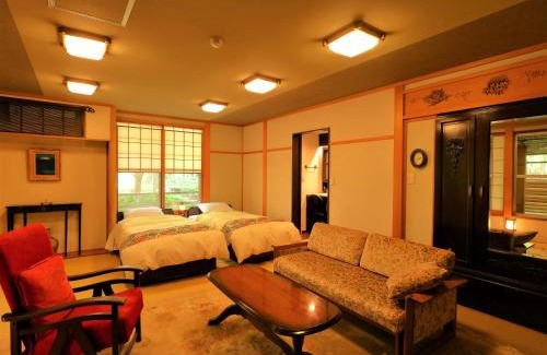 Nagatoro House | 小さなホテルセラヴィ