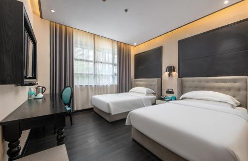 Tianhe Hotel | 希岸酒店广州华南师范大学华景路地铁站店广交会期间免费提供穿梭巴士