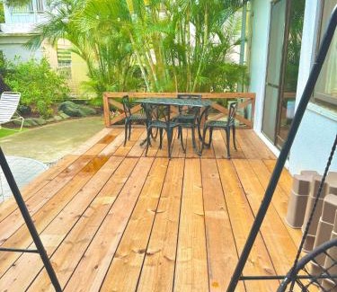 Kadena-cho House | 広い庭付きBBQ可,残波ビーチまで車で5分,最大人数11名 Ns garden