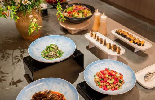 Yuhang District Hotel | 忆泊城市酒店-临平宾馆