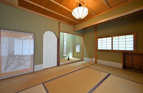Tonosho Apartment | 日本の伝統旅館 かんなから 1日1組限定貸切