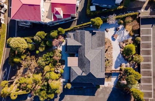 Hojo House | 旧邸貸別荘 南壽庵