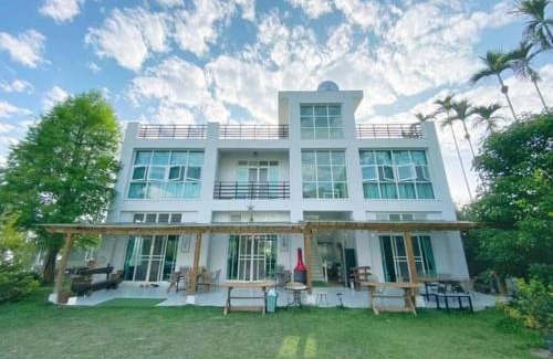 Rueili Village Cabin | 朵麗絲森林