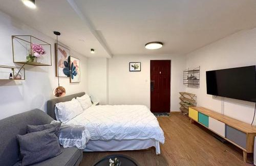 Central Business District Apartment | 深圳LaCave公寓