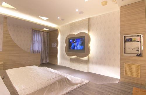 Xihu Hotel | 溪湖汽車旅館