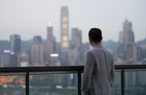 Jiang Bei Hotel | 珠江国际江景酒店北滨路洪崖洞夜景店 Skyline Curated Hotel