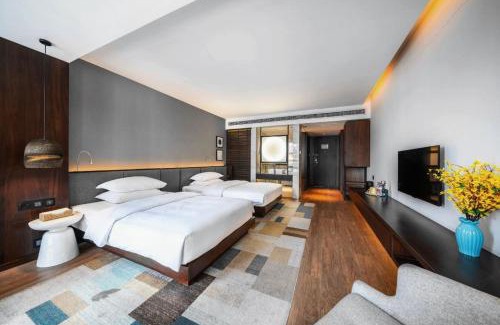 Jiang Bei Hotel | 珠江国际江景酒店北滨路洪崖洞夜景店 Skyline Curated Hotel
