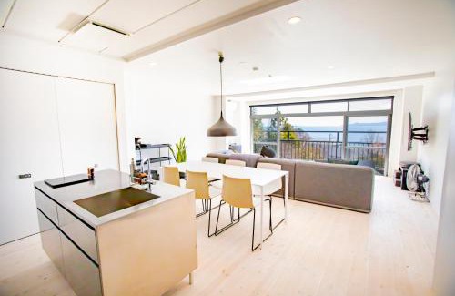 Manazuru Apartment | 真鶴ペットと泊まれて専用屋上付きスタイリッシュなapartmentHotel途乃中RC2