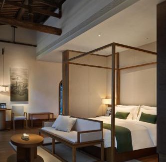 Three Lanes and Seven Alleys Hotel | 福州三坊七巷安民半舍文化酒店Fuzhou Sanfang Qixiang Anmin Banshe Cultural Hotel