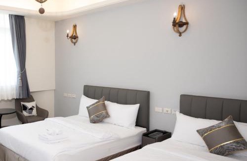 Gushan District House | 迎曦醉月主題民宿