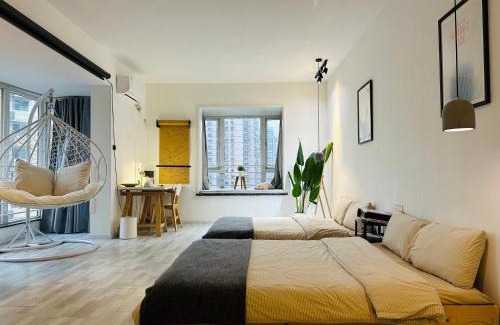 Yuzhong Apartment | 重庆山川的民宿