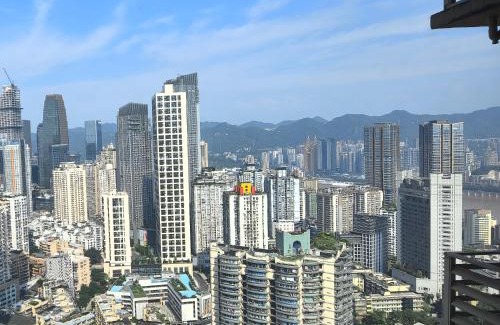 Yuzhong Apartment | 重庆解放碑阳崽民宿高层新中式景观Youngzai Apt in Jiefangbei 5