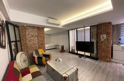 West Central District House | 阡陌-放房間民宿