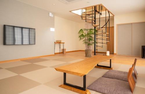 Aoi Ward Hotel | 風香る森のホテル鈴桃rindou