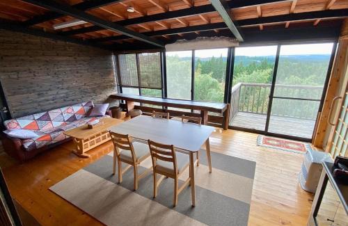 Kurokawa Onsen House | 黒川温泉から車で10分、阿蘇一望の貸切サウナ&一棟貸切宿【Deepspot】