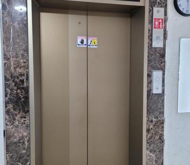 Saha Apartment | 별을 담다