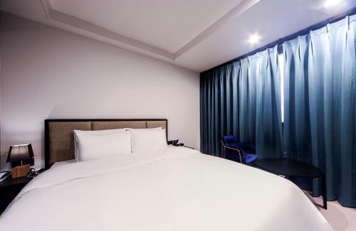 Daeyeon-dong Hotel | 온나 호텔 대연동 부산 Daeyeon ONNA Hotel Daeyeon Busan