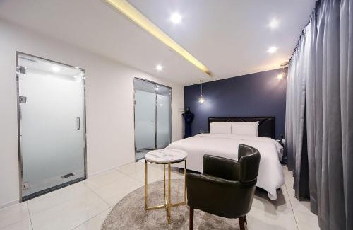 Daeyeon-dong Hotel | 온나 호텔 대연동 부산 Daeyeon ONNA Hotel Daeyeon Busan