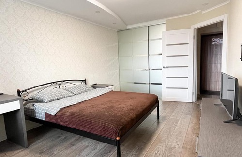 Lesniki Apartment | 0147 квартира ЖК Щасливий, укриття в комплексі