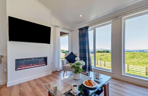 Port Glasgow House | 1 Bed in Langbank 95823