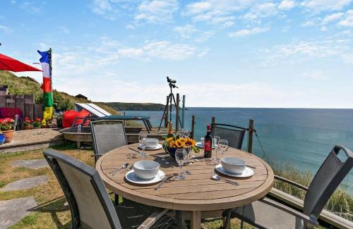 Saint John House | 1 Bed in Whitsand Bay 74824