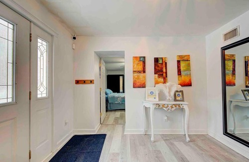 Beaverdam Lake-Salisbury Mills Apartment | 1 Bedroom 15 min from Stewart airport