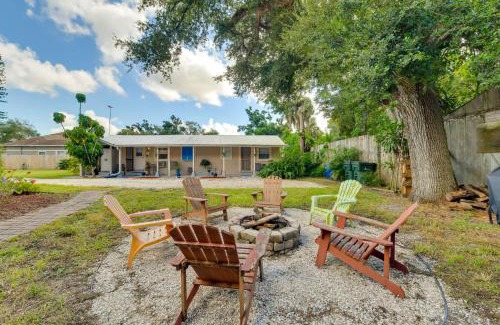 Laurel Apartment | 1 Mi to Nokomis Beach Quiet Getaway with Fire Pit