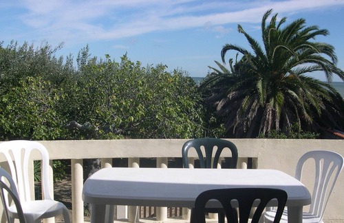 La Franqui Apartment | 11 Rent furnished T2 with private parking - beach 50 meters - La Franqui 11370