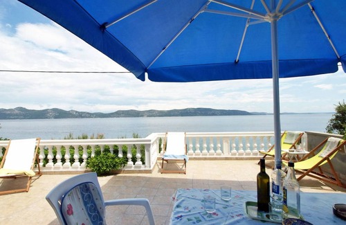 Mali Iz Other | 134 m² Accommodation ∙ 5 bedrooms ∙ 10 guests