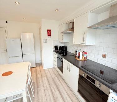Maida Vale House | 15 min to Central London Guest Suites 22