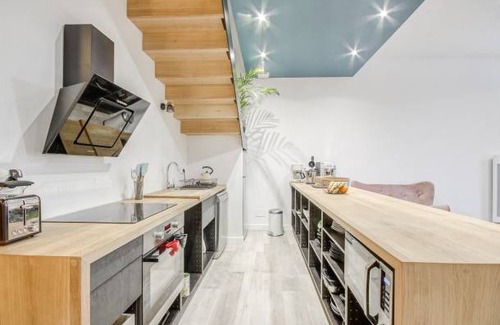 Billom House | 170 m² House ∙ 3 bedrooms ∙ 11 guests