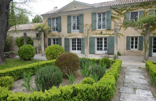 Caromb House | 18th century family House , in quiet 5000 acres park of old trees,olive orchards