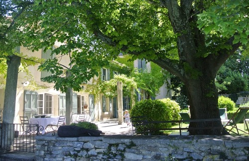 Caromb House | 18th century family House , in quiet 5000 acres park of old trees,olive orchards