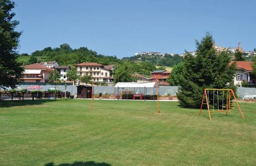 San Matteo Apartment | 2 bedroom accommodation in Cisterna d Asti AT