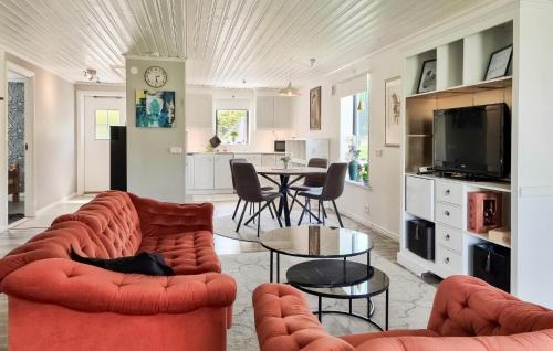 Floda Apartment | 2 Bedroom Beautiful Apartment In Floda