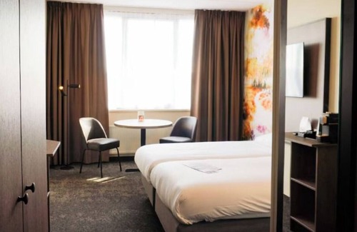 Zevenbergen Hotel | 2 Central Rooms Near The Hague – Explore Local Attractions