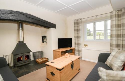 Bere Regis House | 2 Court Farm