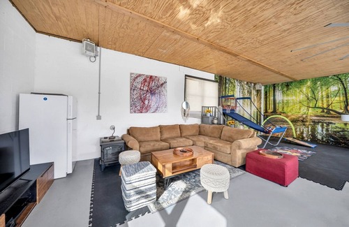 Highland Lake Apartment | 2 Lake Cabins Pool Hottub Game Room 23acs