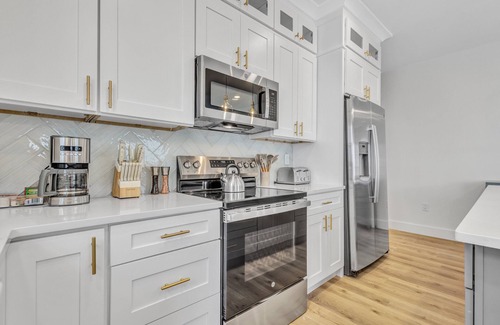 Palmetto Dunes House | 200 Olive Shell Court @ Spanish Wells | New Luxury Townhome | Pool Access |